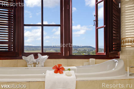 The Crane Resort & Residences 7